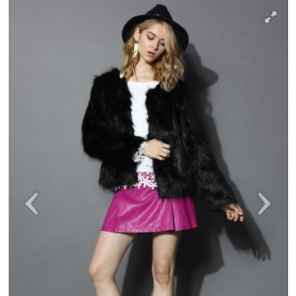 My chic faux fur in black - Picture 11 of 16